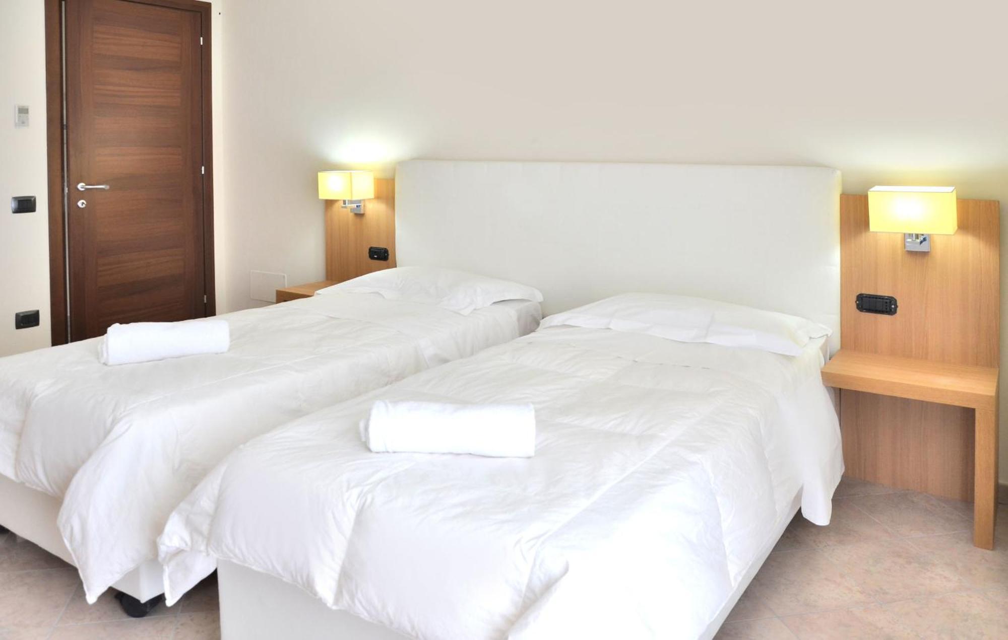 Vea Resort Hotel Mercato San Severino Camera foto