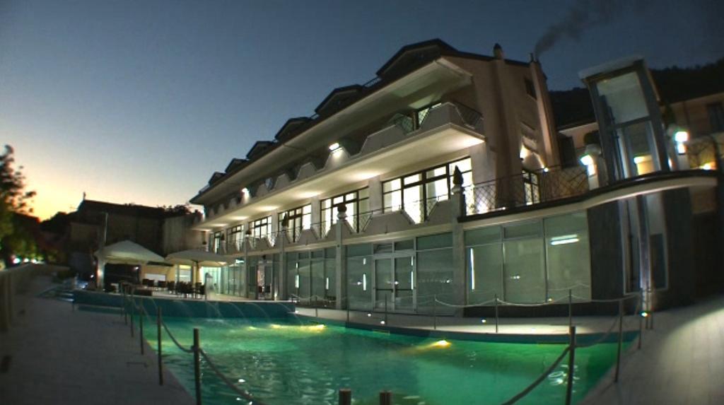 Vea Resort Hotel Mercato San Severino Esterno foto