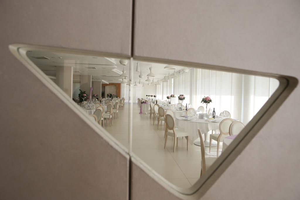 Vea Resort Hotel Mercato San Severino Esterno foto
