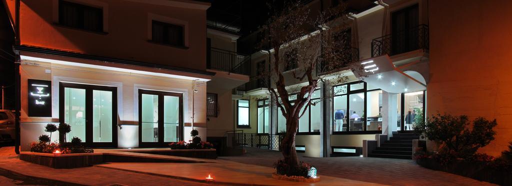 Vea Resort Hotel Mercato San Severino Esterno foto